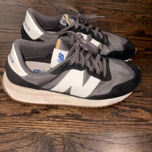 Men’s New Balance 237